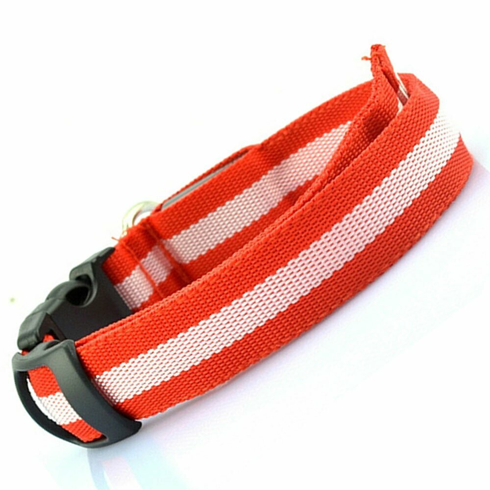 Größenverstellbares GogiPet ® Hundehalsband mit LEDs Rot L