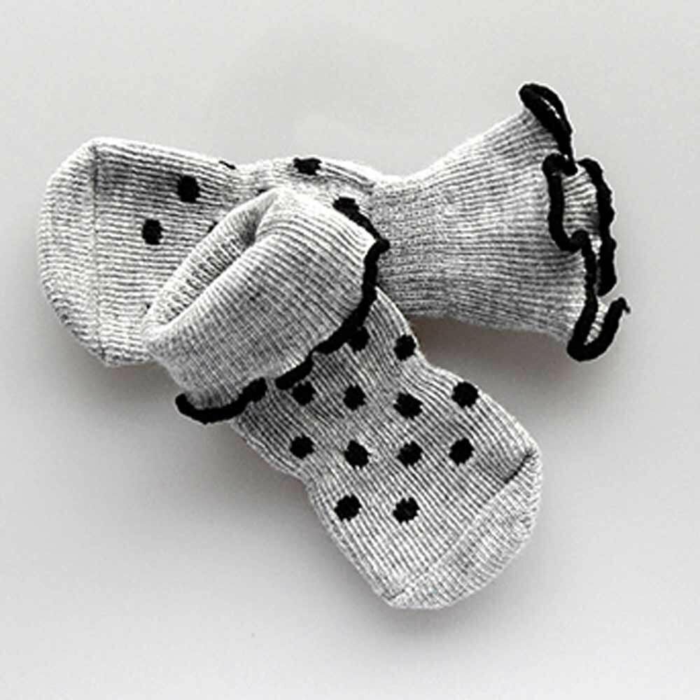 Hochgeschossene Socken für Hunde  von GogiPet