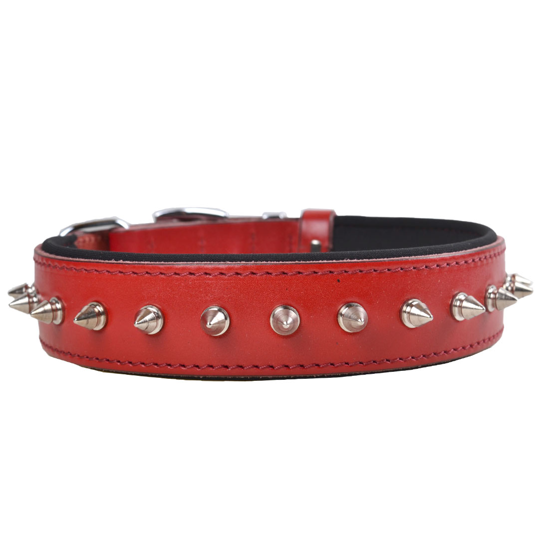 Handgemachtes, rotes Lederhundehalsband mit Spitznieten